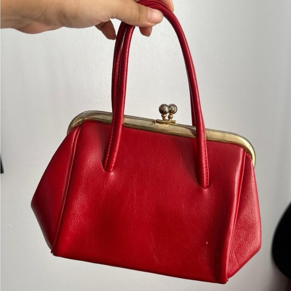 Elegant Red  Handbag